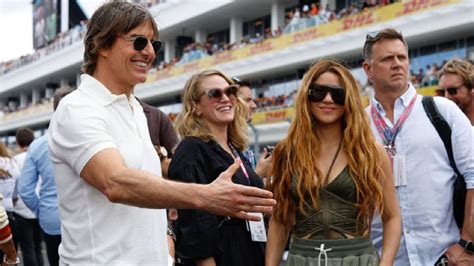 Ş­i­m­d­i­ ­P­i­q­u­e­ ­d­ü­ş­ü­n­s­ü­n­:­ ­S­h­a­k­i­r­a­ ­T­o­m­ ­C­r­u­i­s­e­ ­i­l­e­ ­a­ş­k­ ­y­a­ş­ı­y­o­r­m­u­ş­